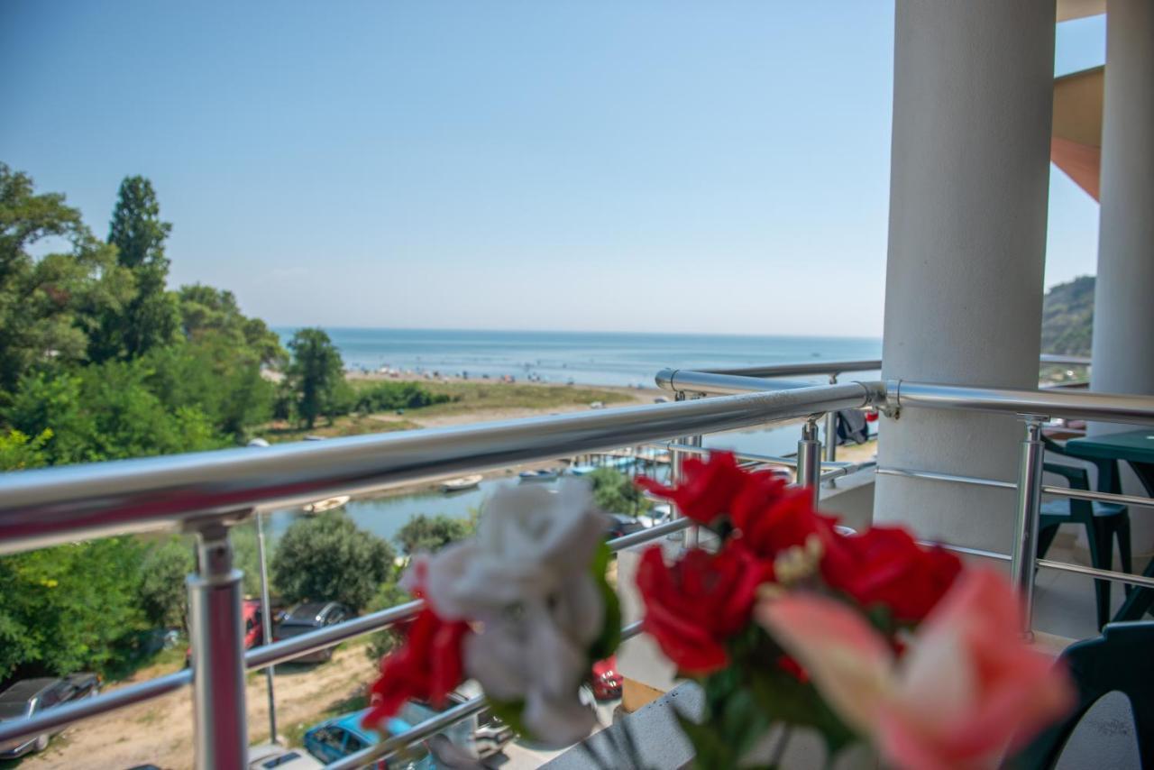 Villa Fici Ulcinj Exterior photo